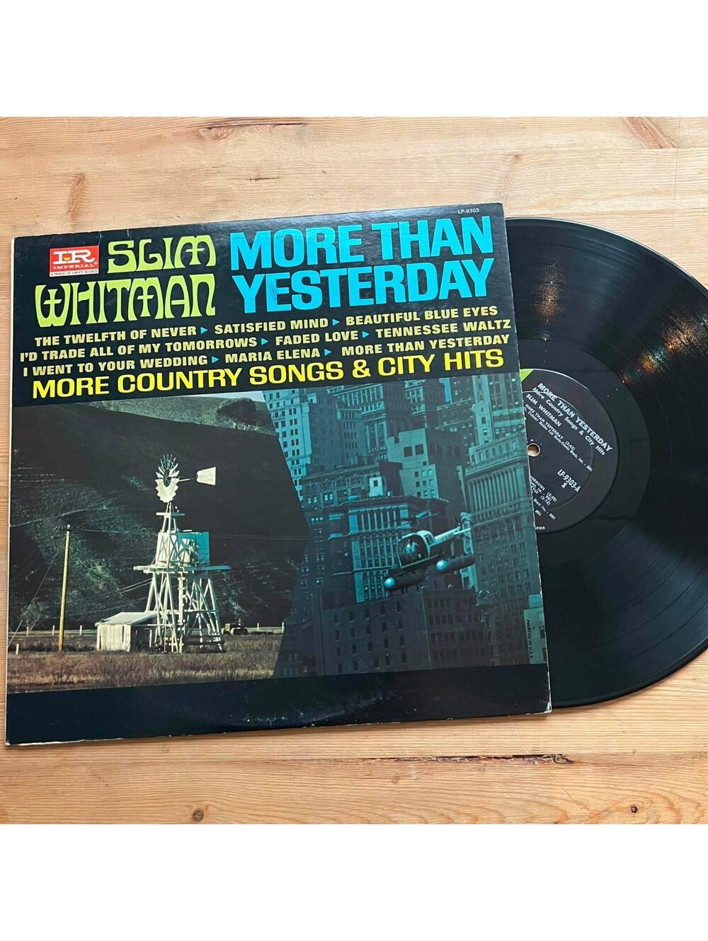 Slim Whitman - More than Yesterday 33rpm VG+ VR02
